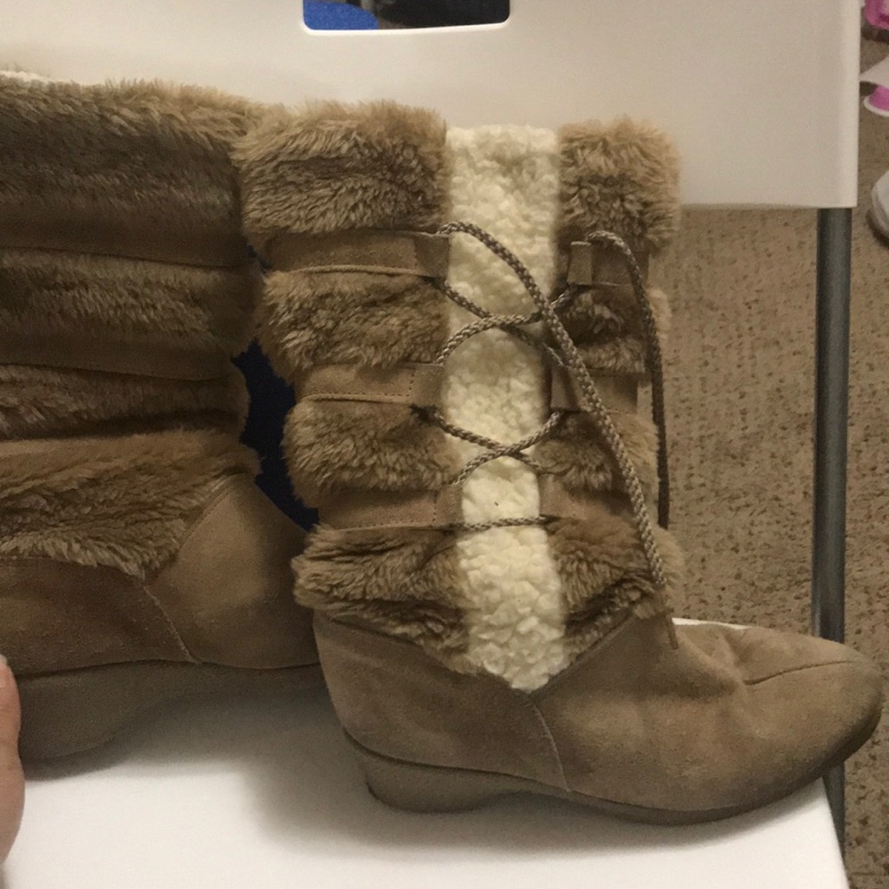 Winter boots